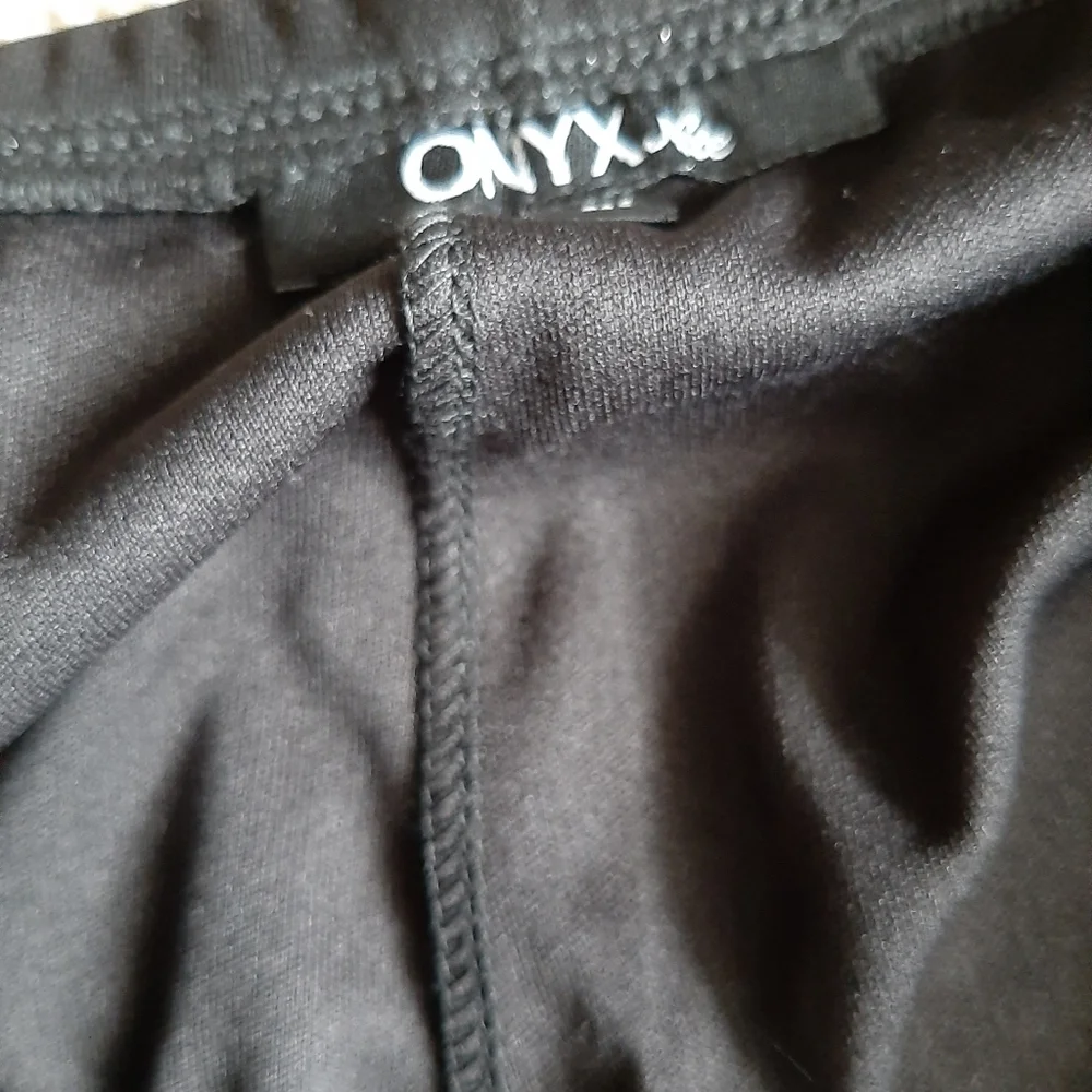 ONYX NITE - Black Flowy Sparkly Palazzo - Size: L - Picture 8 of 16